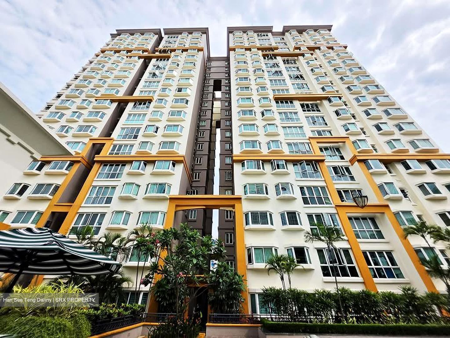 Evergreen Park (D19), Apartment #578498121